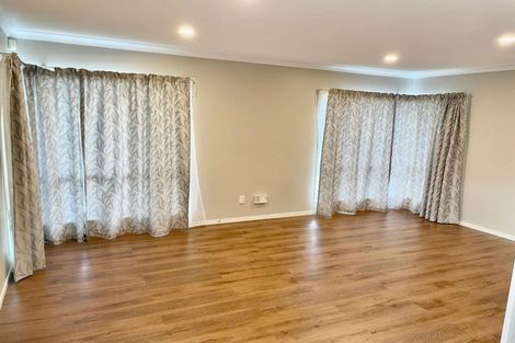 Photo of property in 9 Ardee Close, East Tamaki, Auckland, 2016