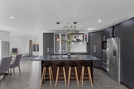 Photo of property in 9 Maadi Place, Papakura, 2110