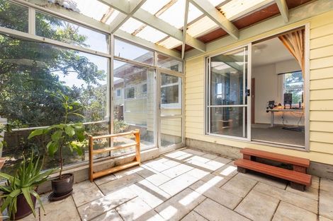 Photo of property in 23 Percival Road, Paraparaumu Beach, Paraparaumu, 5032