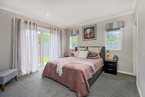 Photo of property in 25 Young Place, Taradale, Napier, 4112