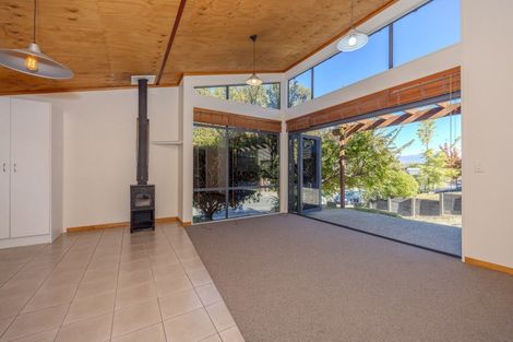 Photo of property in 137 Plantation Road, Wanaka, 9305