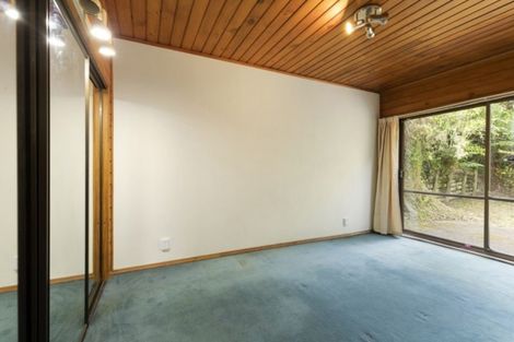 Photo of property in 33 Thomas Street, Stokes Valley, Lower Hutt, 5019
