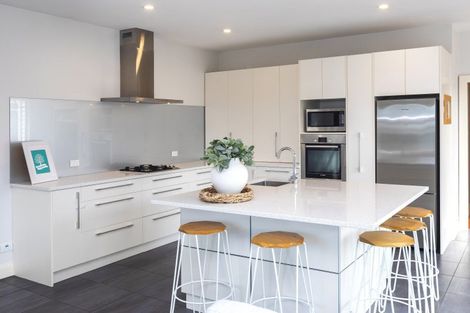 Photo of property in 10 Rayburn Avenue, Papanui, Christchurch, 8053