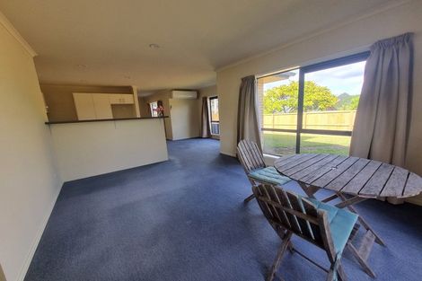 Photo of property in 46 View Ridge Drive, Ranui, Auckland, 0612