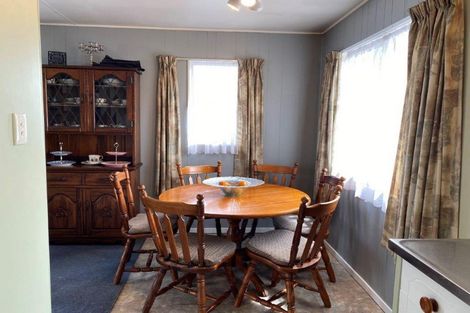 Photo of property in 19 Baillie Crescent, Carterton, 5713