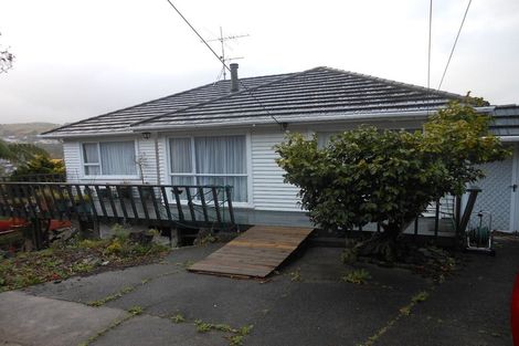 Photo of property in 21 Olivia Crescent, Tawa, Wellington, 5028