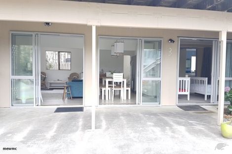 Photo of property in 3 Caroline Heights, Omaha, 0986