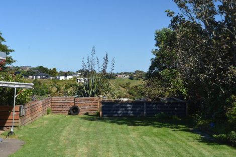 Photo of property in 446 Carrington Street, Upper Vogeltown, New Plymouth, 4310