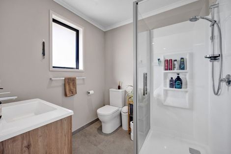 Photo of property in 2 Biron Place, Stratford, 4332