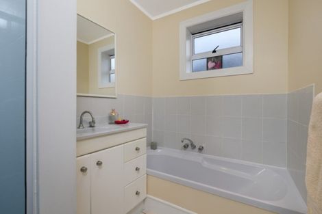 Photo of property in 27a Omagh Avenue, Papatoetoe, Auckland, 2025