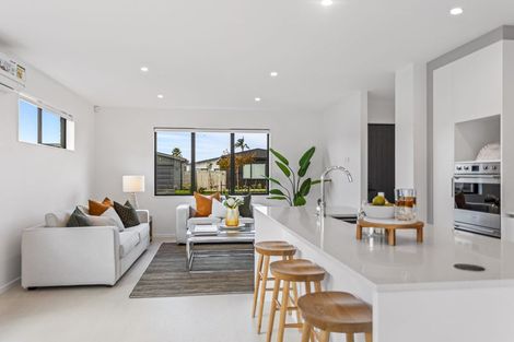 Photo of property in 76 Nganui Avenue, Takanini, Auckland, 2112