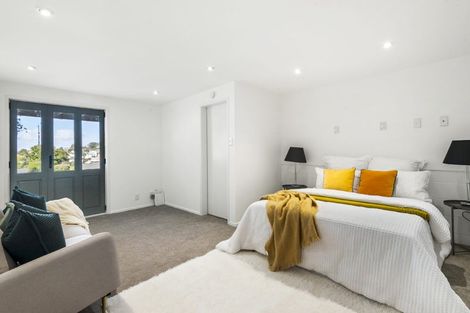 Photo of property in 2/55 Monarch Avenue, Hillcrest, Auckland, 0627