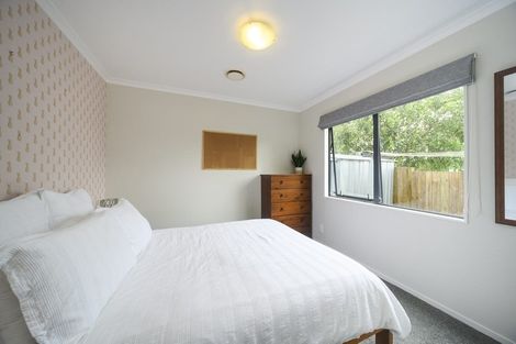 Photo of property in 3 Abby Road, Fitzherbert, Palmerston North, 4410