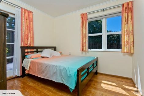 Photo of property in 86 Carlisle Road, Browns Bay, Auckland, 0632