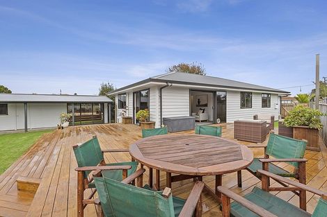 Photo of property in 369 Carrington Street, Upper Vogeltown, New Plymouth, 4310