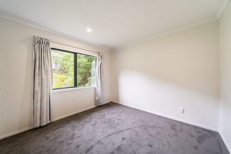 Photo of property in 9 Lowry Heights, Stokes Valley, Lower Hutt, 5019