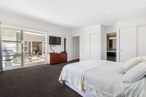 Photo of property in 33 Onslow Road, Lake Hayes, Queenstown, 9304