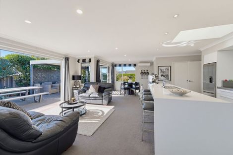 Photo of property in 25 Parklea Avenue, Halswell, Christchurch, 8025