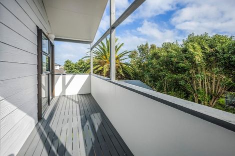 Photo of property in 4 Birdwood Avenue, Papatoetoe, Auckland, 2025