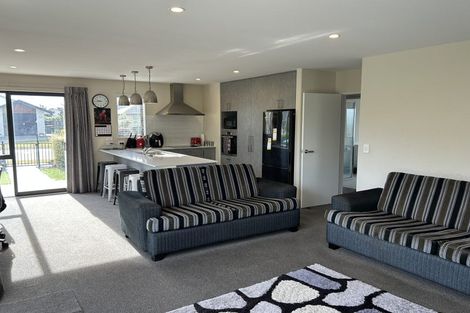 Photo of property in 1 Annie Jane Close, Rolleston, 7614