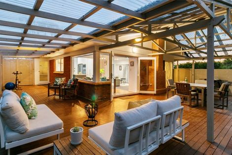 Photo of property in 31 Stredwick Drive, Torbay, Auckland, 0630