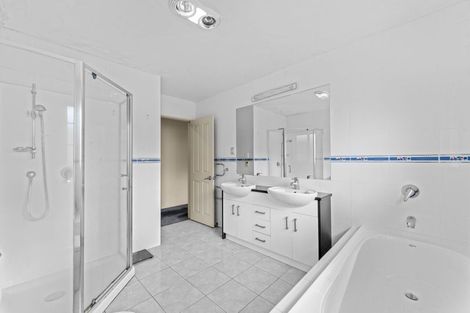 Photo of property in 29 Leafield Crescent, Henderson, Auckland, 0612