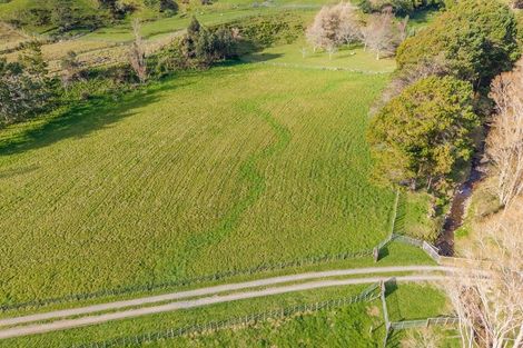 Photo of property in 139 Rangiora Road, Reikorangi, Waikanae, 5391