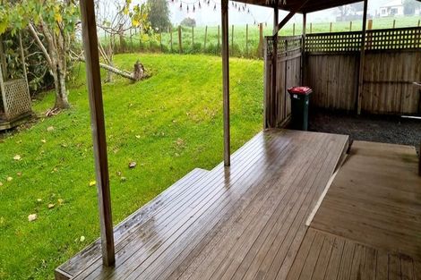 Photo of property in 100 Ranfurly Road, Alfriston, Auckland, 2105