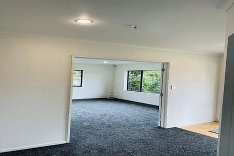 Photo of property in 5 Attymon Lane, East Tamaki, Auckland, 2016