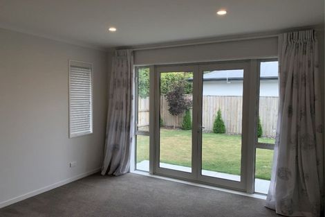 Photo of property in 16 Loxley Place, Lincoln, 7608