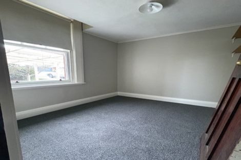 Photo of property in 27 Naish Street, Balclutha, 9230