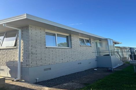 Photo of property in 2/42 Matua Road, Matua, Tauranga, 3110