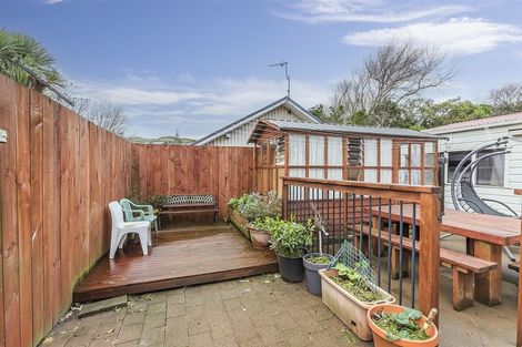 Photo of property in 108 Main Road, Tawa, Wellington, 5028