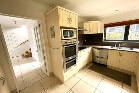 Photo of property in 5 Heather Place, Picton, 7220