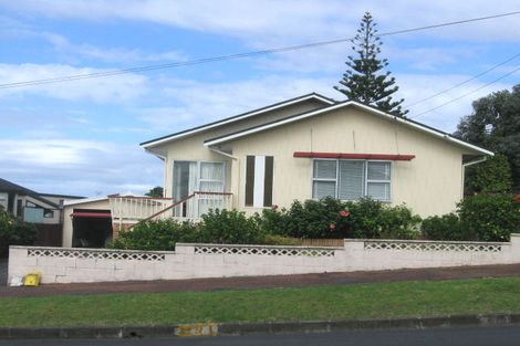 Photo of property in 67 Maskell Street, Saint Heliers, Auckland, 1071