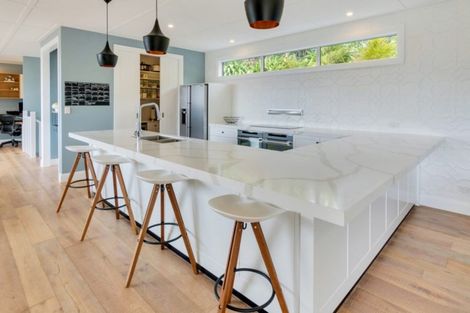 Photo of property in 31 Brick Bay Drive, Sandspit, Warkworth, 0982