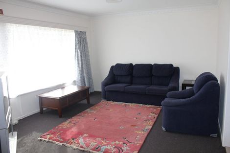 Photo of property in 2/14 Dinglebank Road, Mount Wellington, Auckland, 1060
