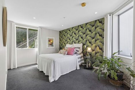 Photo of property in Alto Apartments, 2a/22 Telford Terrace, Oriental Bay, Wellington, 6011