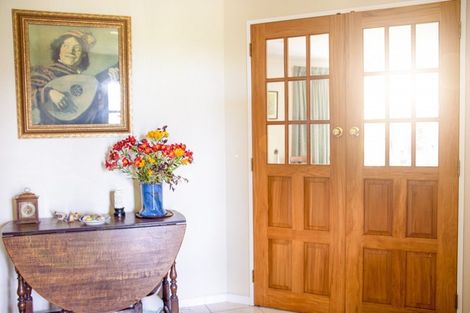 Photo of property in 128 Avenue Road, Greenmeadows, Napier, 4112