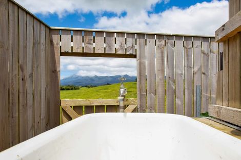 Photo of property in 6 Hurworth Road, Hurworth, New Plymouth, 4371