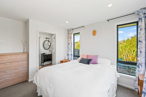 Photo of property in 19 Matipo Street, Wanaka, 9305