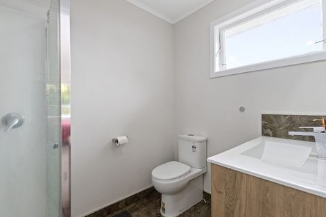 Photo of property in 6 Parkdale Place, Glenview, Hamilton, 3206