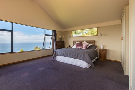 Photo of property in 16 Buskin Road, Highcliff, Dunedin, 9077
