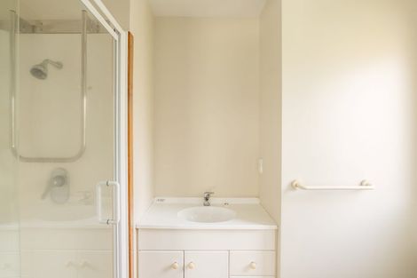 Photo of property in 50 Parade Court, Addington, Christchurch, 8024