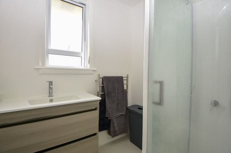 Photo of property in 8 Barrett Place, Carterton, 5713