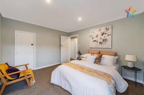 Photo of property in 24 Wainuiomata Road, Wainuiomata, Lower Hutt, 5014