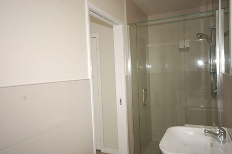 Photo of property in 100 Oakdale Road, Mount Roskill, Auckland, 1041