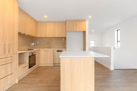 Photo of property in 20a Arataki Views Way, Glen Eden, Auckland, 0602