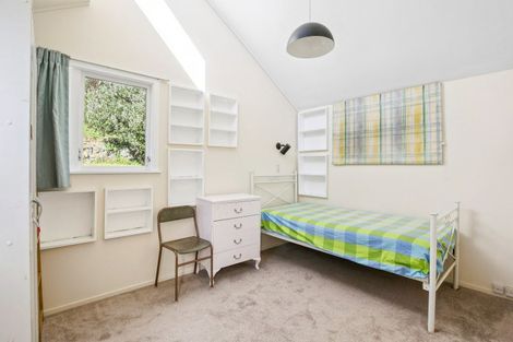 Photo of property in 20 Tremewan Street, Tawa, Wellington, 5028