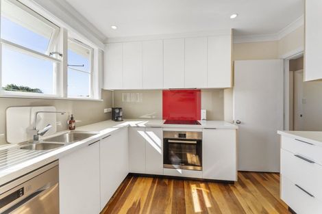 Photo of property in 19 Taupiri Crescent, Titahi Bay, Porirua, 5022